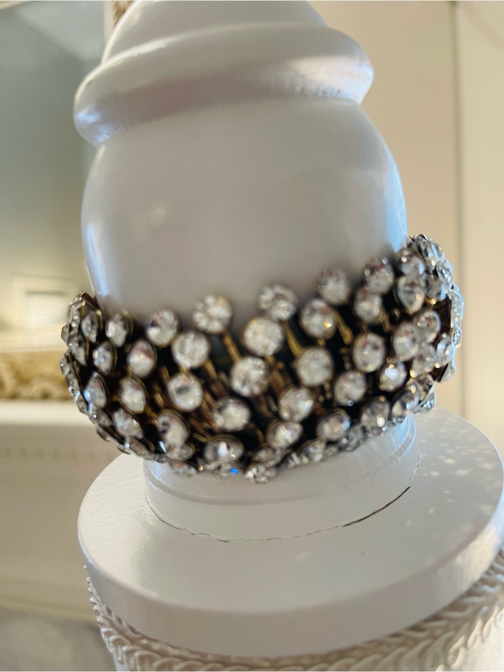 Vintage-Inspired Rhinestone Stretch Bracelet in Clear Crystal